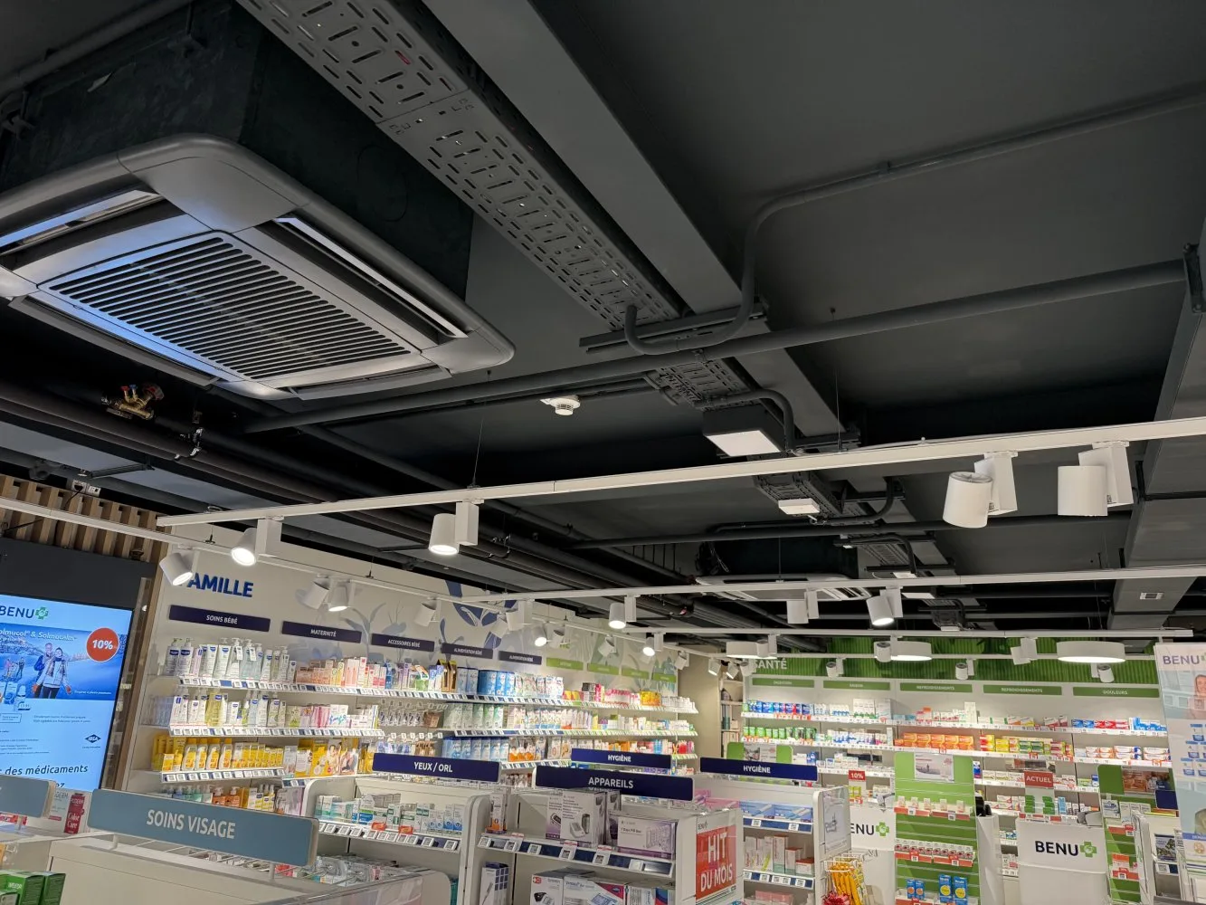 Pharmacie Benu · Montreux — photo 2